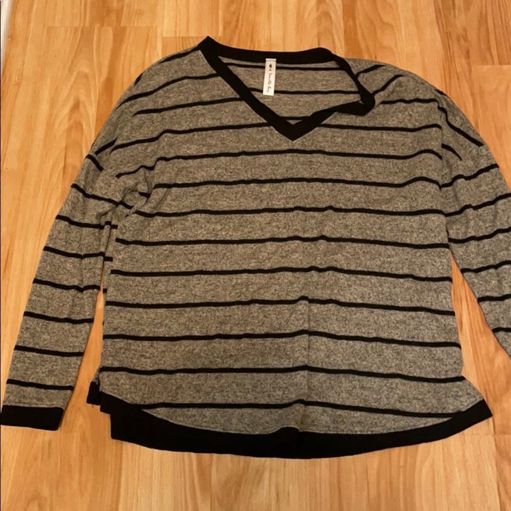 Vanilla bay long sleeve tee